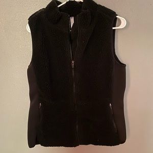 Fabletics Sherpa vest